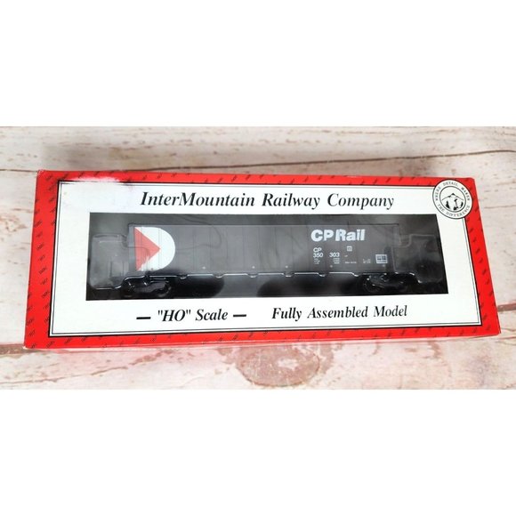 Vintage Inter Mountain Railway Company HO Scale Canadian Pacific Model Train - Picture 13 of 14